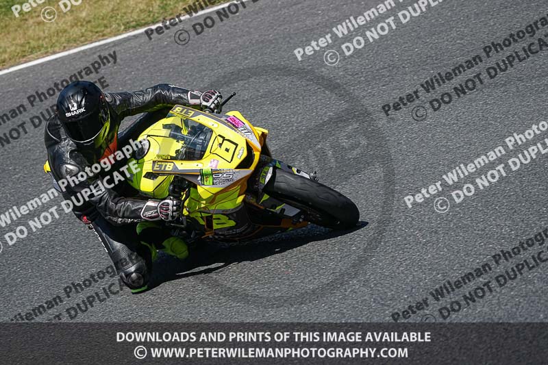 enduro digital images;event digital images;eventdigitalimages;mallory park;mallory park photographs;mallory park trackday;mallory park trackday photographs;no limits trackdays;peter wileman photography;racing digital images;trackday digital images;trackday photos